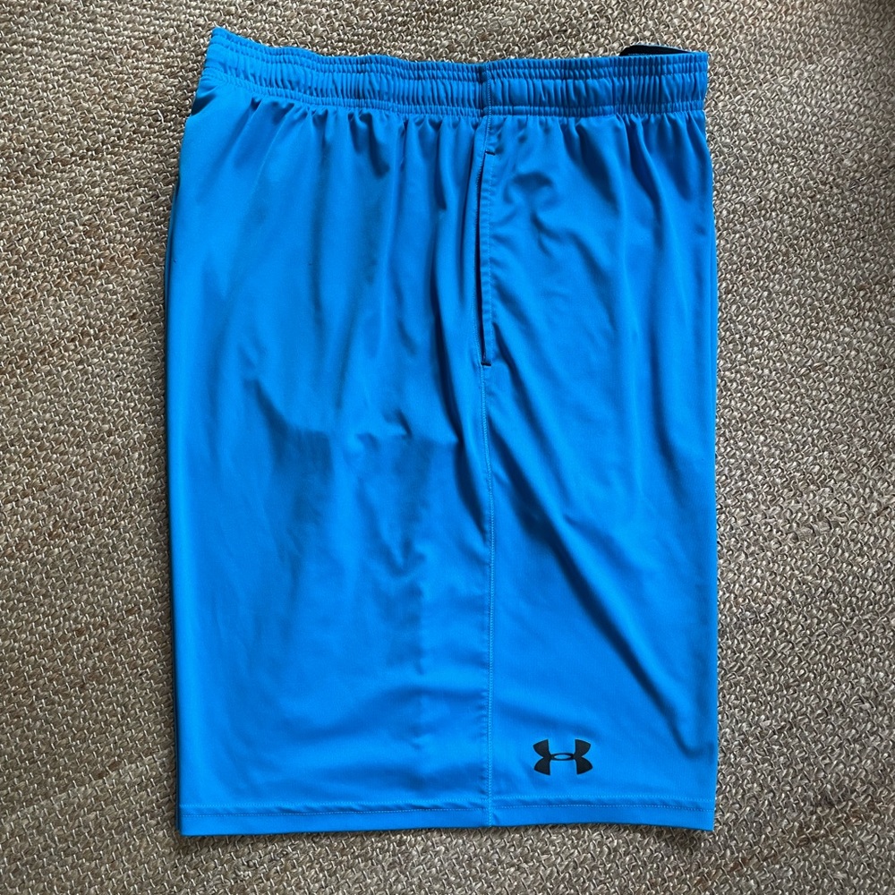 Bundle of mens active shorts - Picture 5 of 5